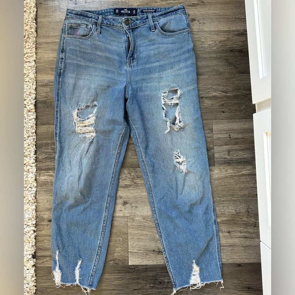 WOMENS HOLLISTER JEANS SIZE 13